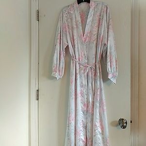 Sara Beth Womens Pink Cream Long Robe